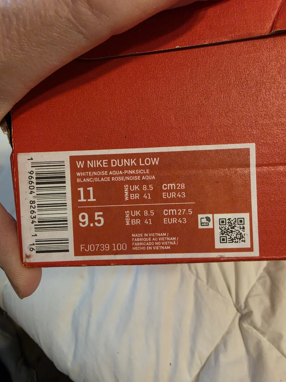 Nike classic low